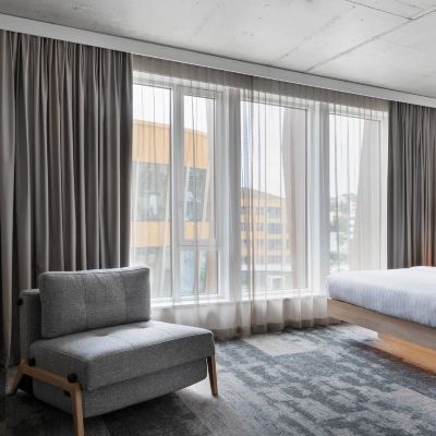 XL Room Moxy Bergen Promo Code