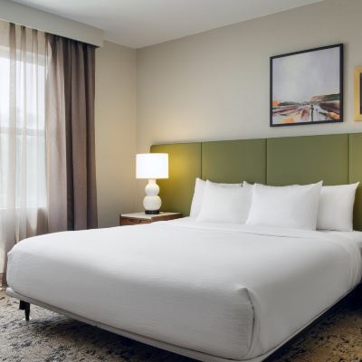 Family Suite-2 Bedroom/2 Bath-1 King/2 Dbls Embassy Suites Memphis Promo Code