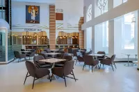 HOTEL VAN GOGH