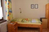 Pension Zur Wartburg