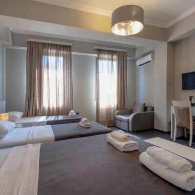 Quadruple Room With City View Hotel Piazza Promo Code