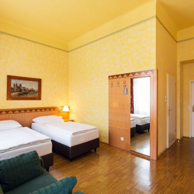 Standard Double Room Hotel Post Wien Promo Code