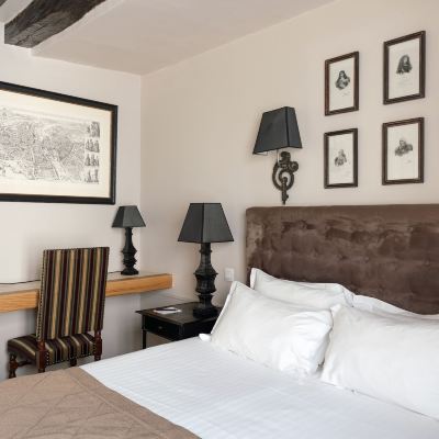 Superior Double or Twin Room Hotel Saint-Louis Marais Promo Code