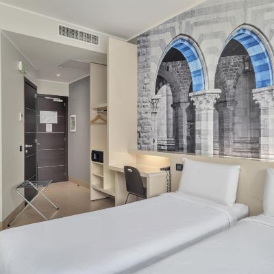 Twin Room B&B Hotel Como Promo Code