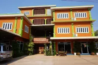 Phetphaylin Hotel
