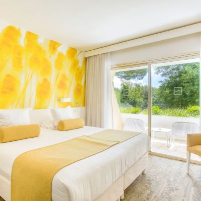 Deluxe Room La Vague de Saint Paul Promo Code