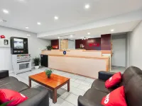 First Canada Hotel Cornwall Hwy 401 on Hotels in Cornwall