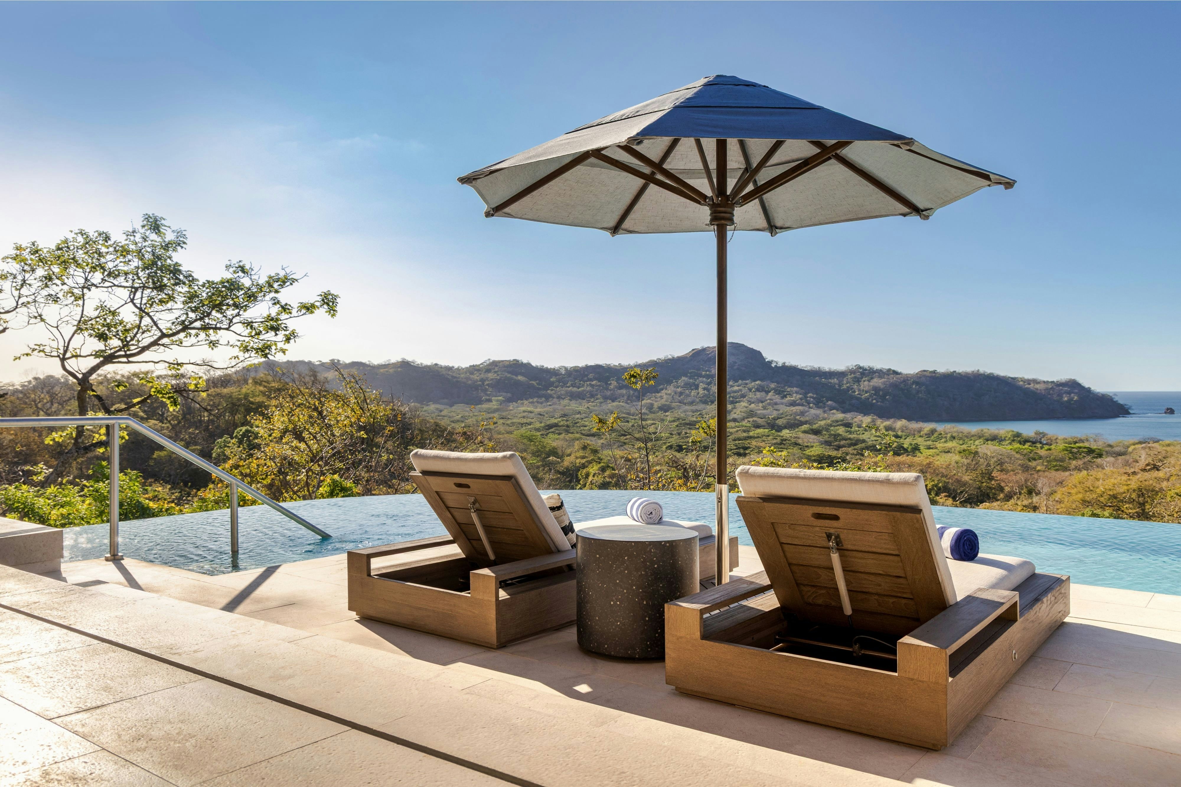 三床房公寓， 海景， 私人泳池