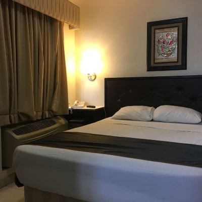 Basic Double Room Hotel Roma Promo Code