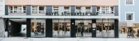 Hotel Schwarzer Bär فنادق في 