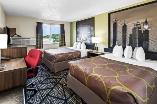 Super 8 by Wyndham Independence Kansas City