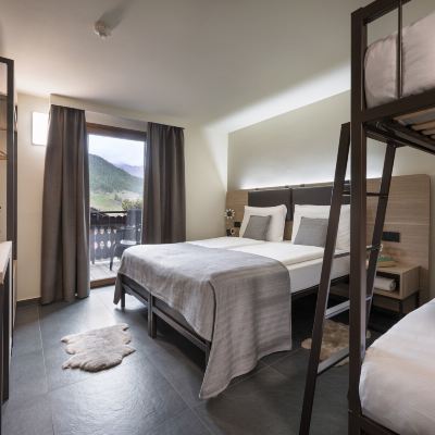 Standard Quadruple Room Hotel Loredana Promo Code