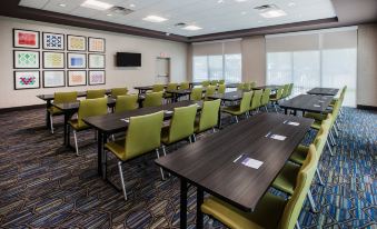 Holiday Inn Express & Suites Austin North Central