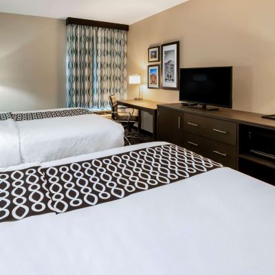 2 Queen Beds, Mobility Accessible Room, Non-Smoking La Quinta Inn & Suites by Wyndham Pampa Promo Code