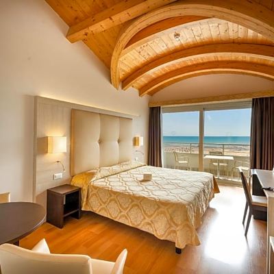 Deluxe Double Room with Sea View