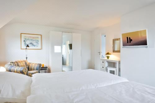 Westcoast Apartment with Sea View