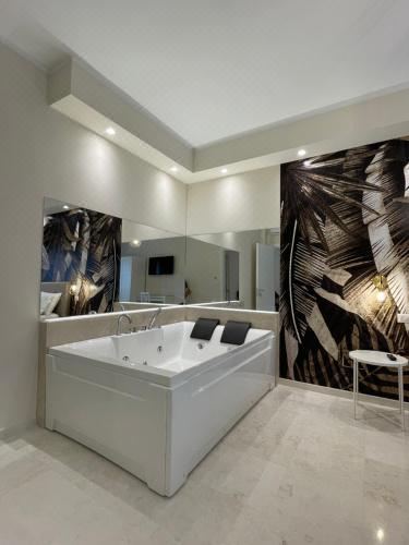 大床间 - 带spa浴缸