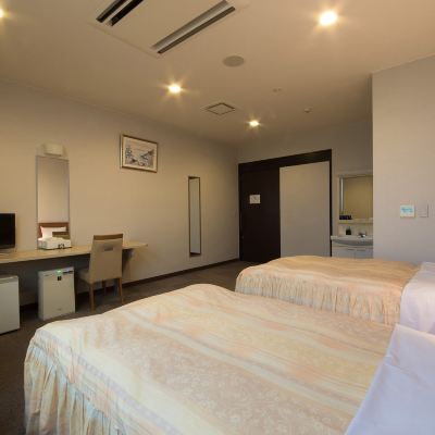 西洋風スタンダードツインルーム(禁煙) 下関市営宿舎　サングリーン菊川 クーポン