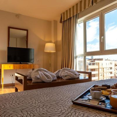 Junior Suite Avenida Hotel Promo Code