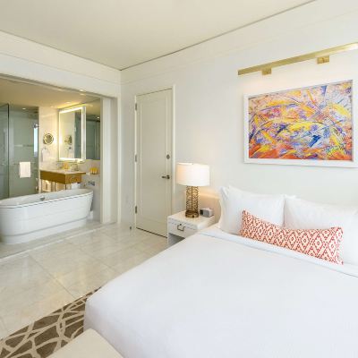 Two-Bedroom Ocean View Residence Vista With One King Bed In Each Room (East Tower) 巴哈馬君悦度假村優惠