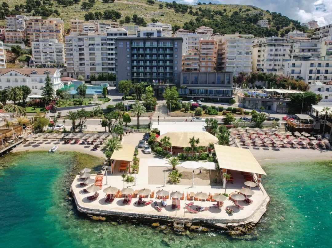 Hotel Butrint - サランダ