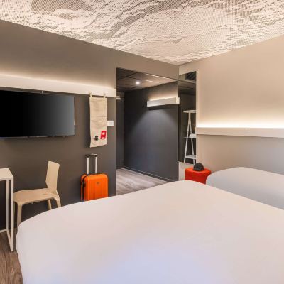 Standard Room ( Multiple Beds ) Ibis Nantes Treillières Promo Code
