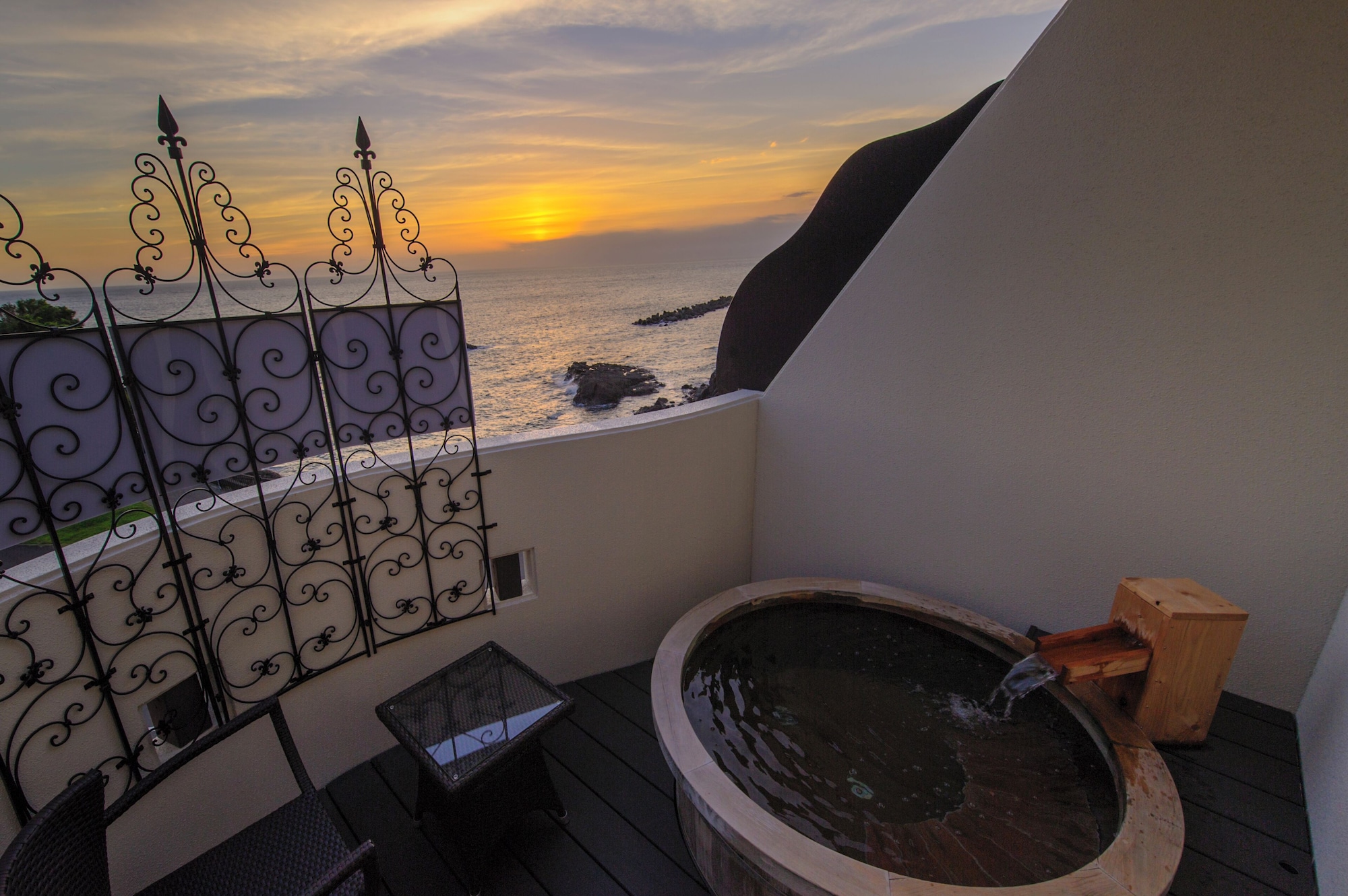 【三楼双床房】带温泉露天浴池的客房※可携带宠物