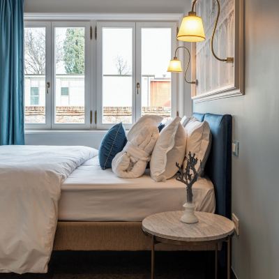 Apartment (Cariatidi) Ca Maria Adele Promo Code