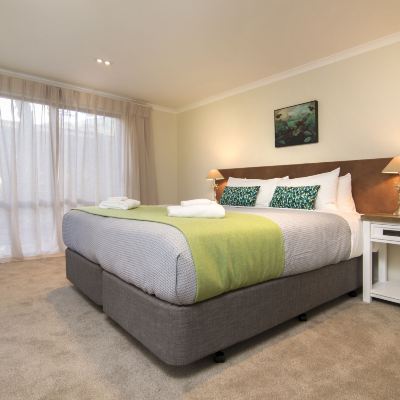 Tobias Suite Furneaux Lodge Promo Code