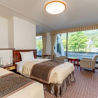 箱根景標準層標準雙床房50 富士御殿場倫勃朗高級飯店優惠