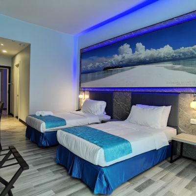 Deluxe Twin Room, Multiple Beds, Non Smoking Hotel 17 Promo Code