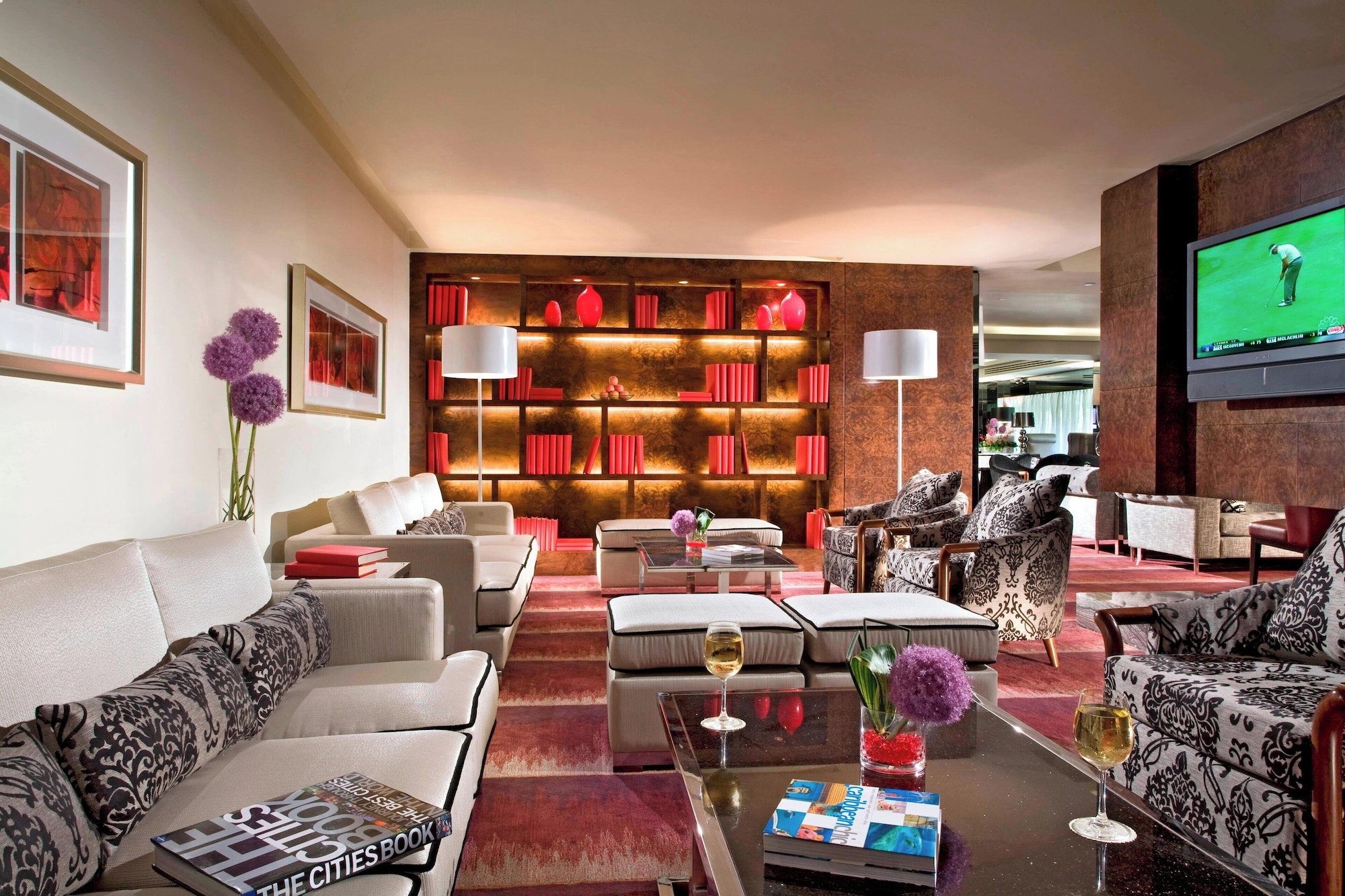 露台厅, 行政酒廊礼遇, 大型客房, 1 张特大床, 露台