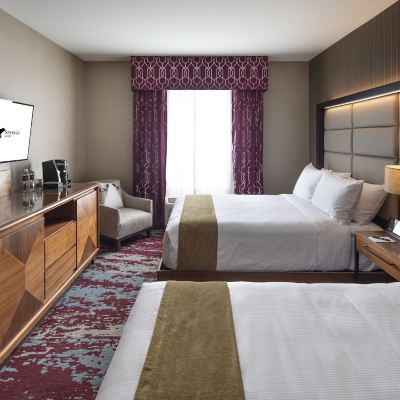 2 Queen Beds, Deluxe Room, Non-Smoking Bear Springs Hotel Promo Code