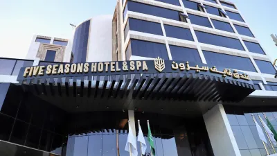 FIVE SEASONS HOTEL Hotel a 