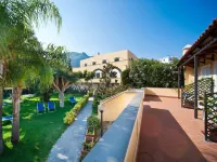 Hotel Villa Svizzera Terme Отели в г. 