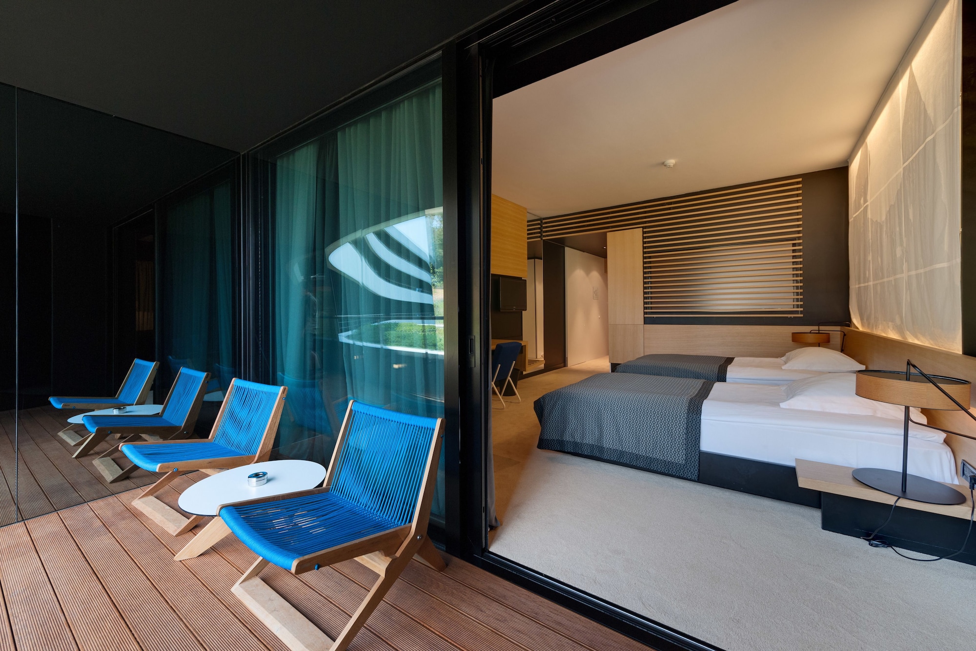 甄选特大床房 禁烟