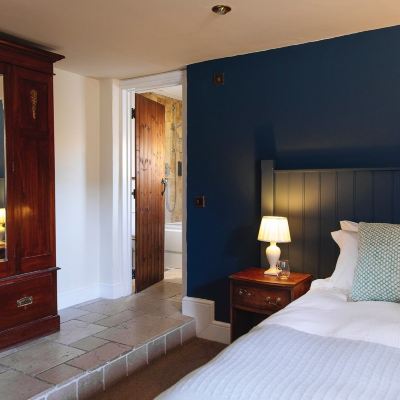 Deluxe Double Room Ensuite The Blue Ball Inn Promo Code