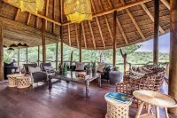 Buffalo Ridge Safari Lodge