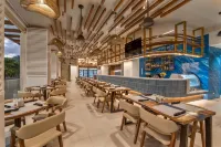 Clarita’s Beach Bar & Resort