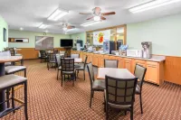 古德蘭温德姆速8酒店