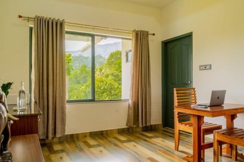 Mannoor Farms Mountain View Stays, Munnar Apartment with Mountain View
