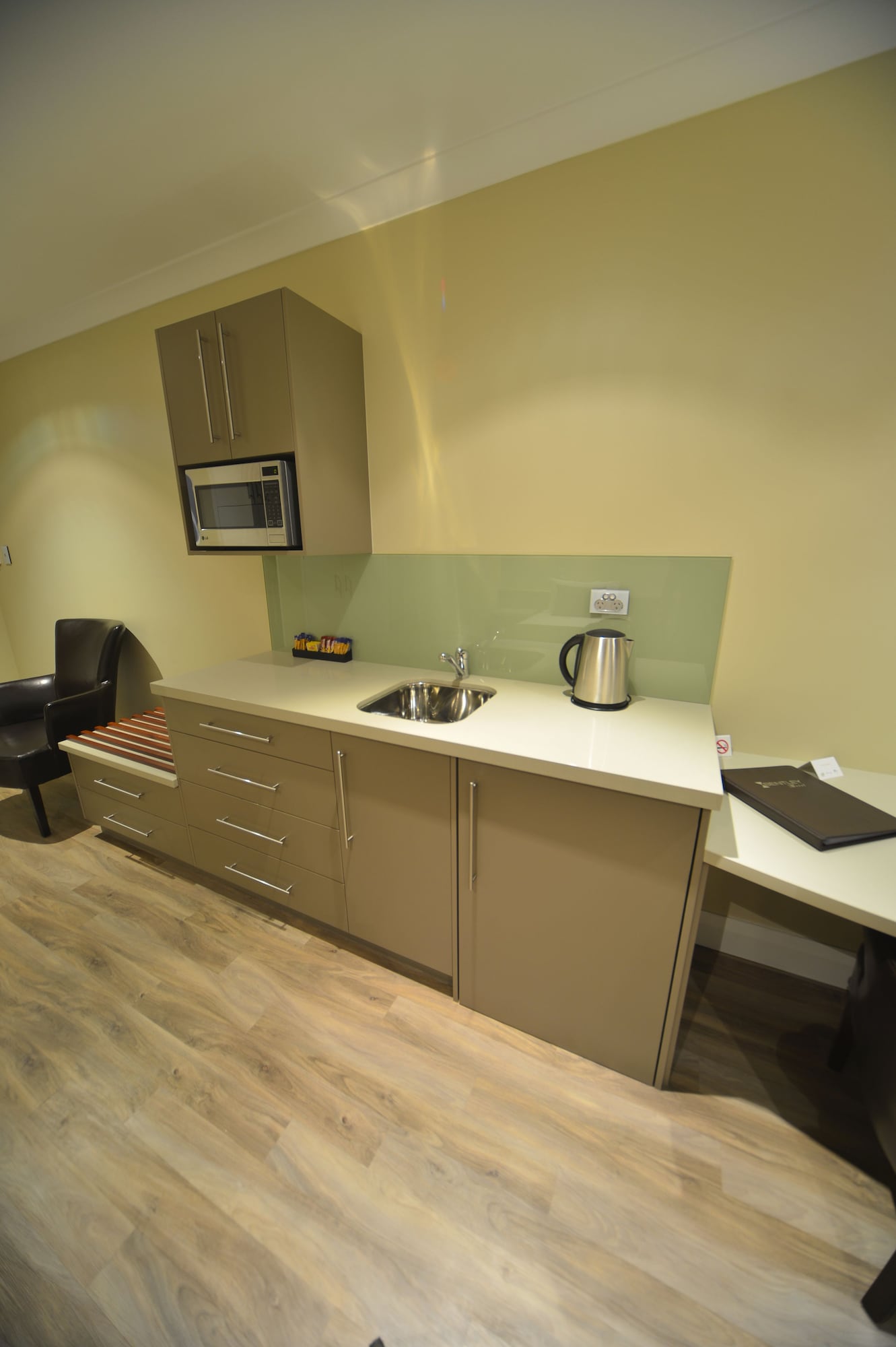 豪华单间 （豪华大床和单人床）