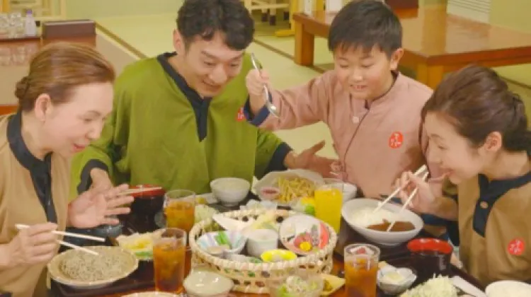 大衆演劇と湯どころ 「 まーす北上 」 食事・レストラン