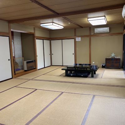 Japanese-Style Room 20 Tatami Non-Smoking