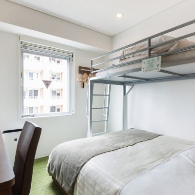 ダブルルーム(二段ベッド)(禁煙) スーパーホテル Lohas 博多駅・筑紫口天然温泉 クーポン