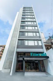 Emerald Hotel Residence