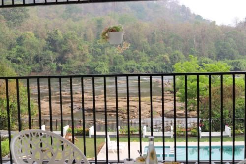 河景豪华双人间或双床间