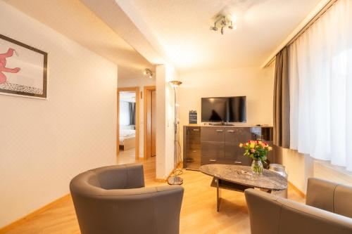 Chalet Aroleid Zermatt by Inspiringplaces ZermattTwo-Bedroom Apartment with Matterhorn View