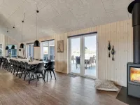 Luxury Pool Villa in Grena