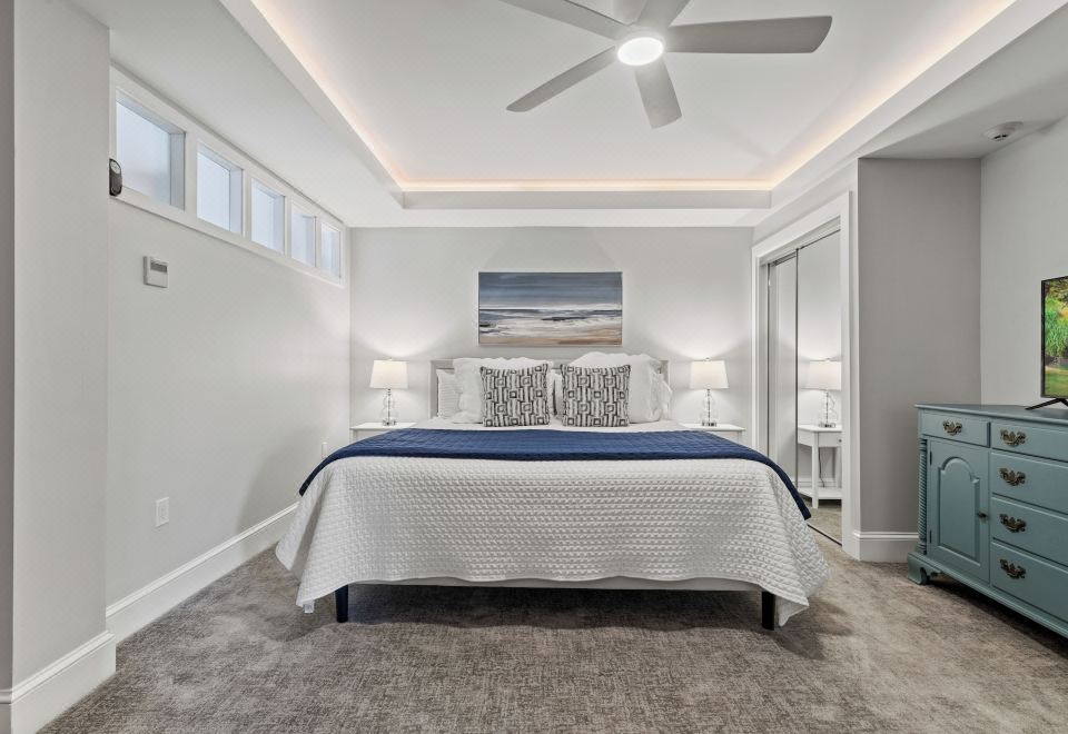 豪华特大床间 - 带私人浴室